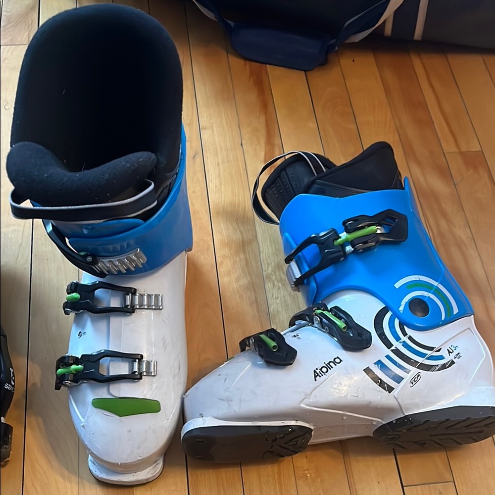 Atomic Blue and White Ski Boots